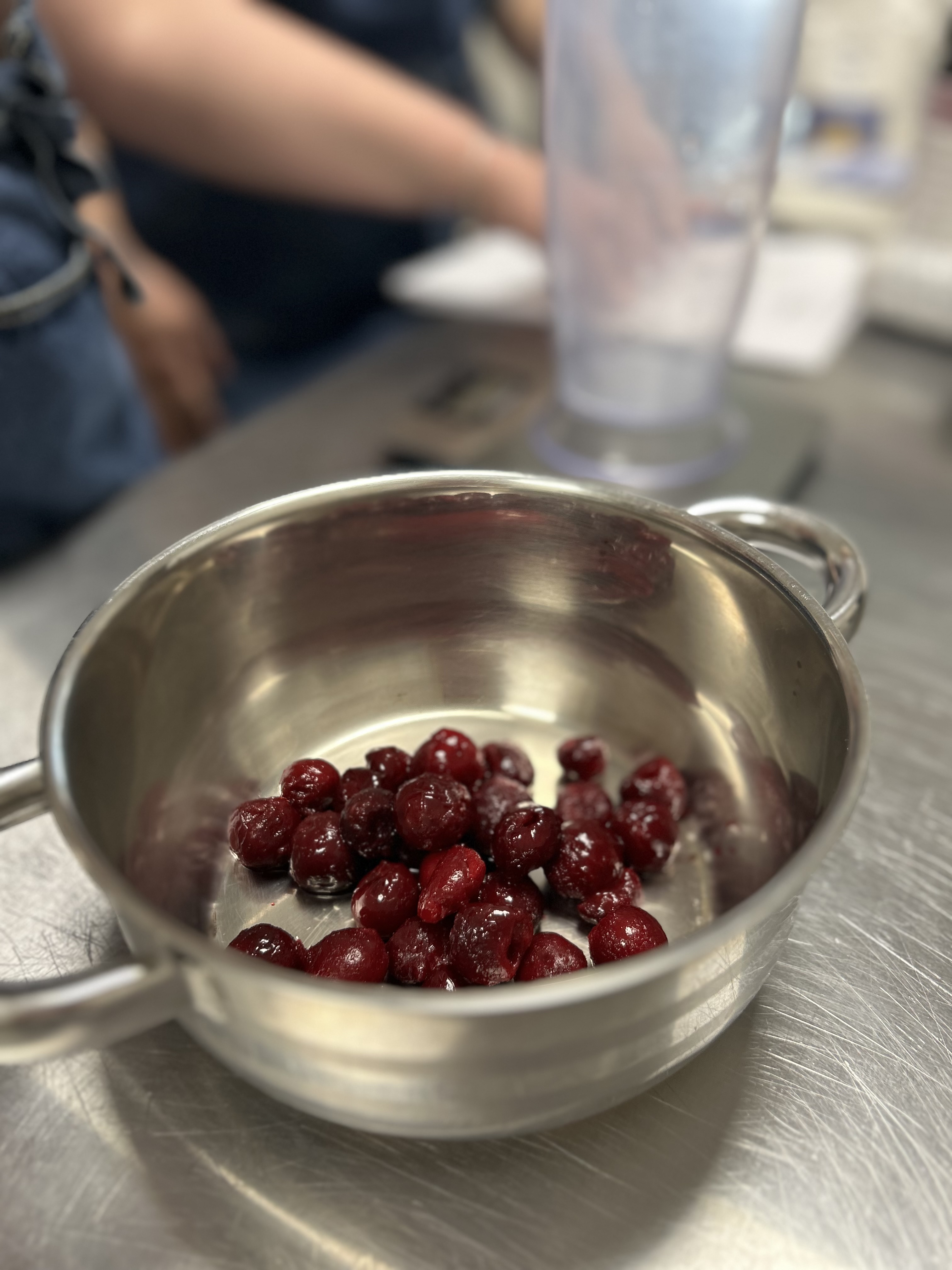 Kurz mono dezertov — moderné jednoporciové zákusky