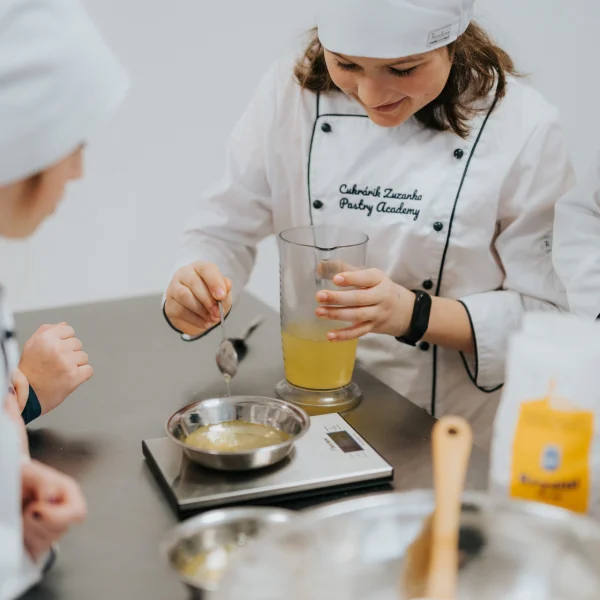 Detský candy bar — koláčiková párty